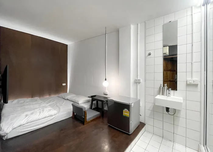 Albergue Chatel Samyan - Self Check-in Banguecoque