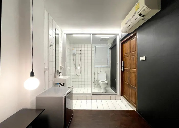 Albergue Chatel Samyan - Self Check-in Banguecoque