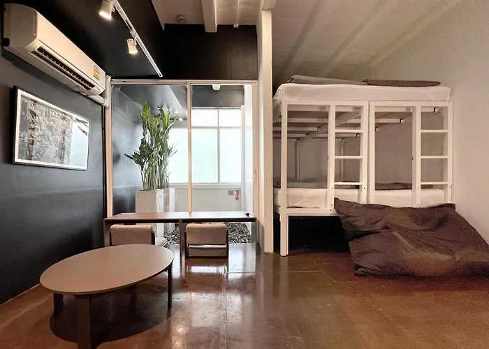 Albergue Chatel Samyan - Self Check-in