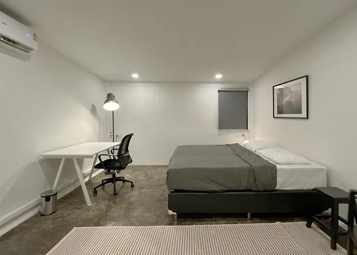 Chatel Samyan - Self Check-in Albergue Banguecoque