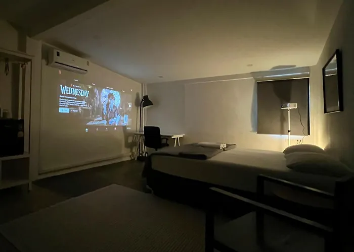 Albergue Chatel Samyan - Self Check-in