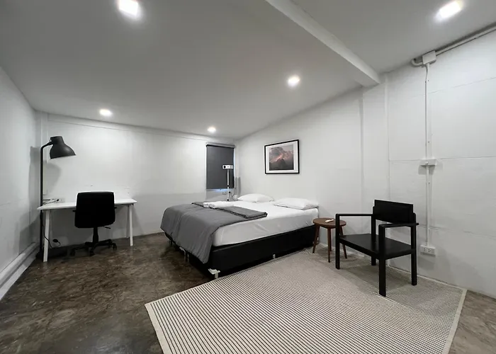Albergue Chatel Samyan - Self Check-in Banguecoque