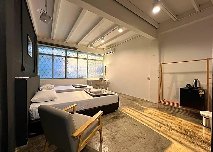 Chatel Samyan - Self Check-in Albergue Banguecoque